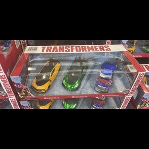 Jada Toys Transformers Bumblebee Vehicle Playset, 3 Pieces